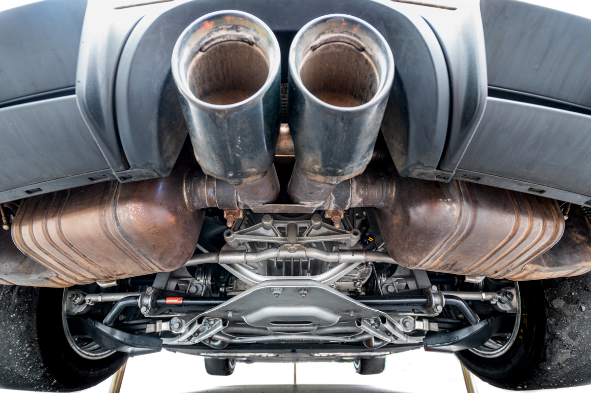 Porsche GT4 — detail