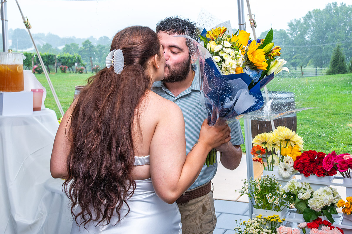 Bridal Shower — kiss photo